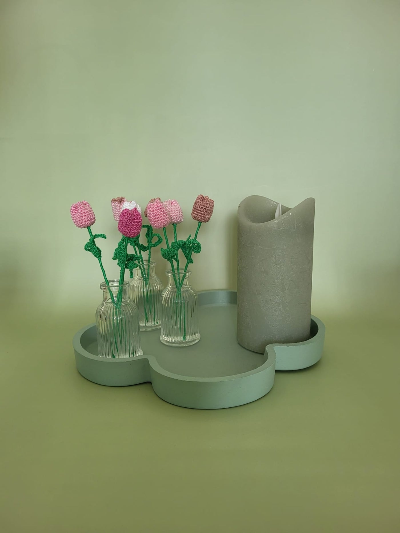 🌷Compleet Plateau – Gehaakte Tulpen met LED Kaars