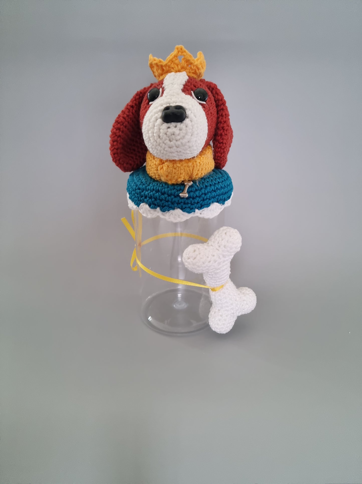 Hondje op pot